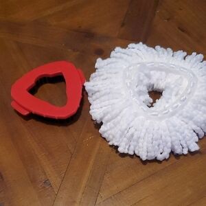 O'Cedar Red and White Mop Head Replacement